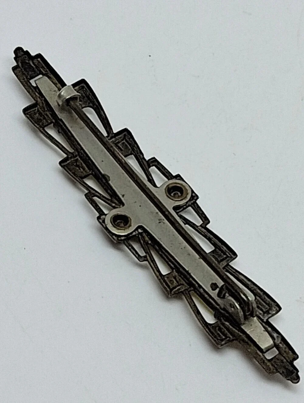 * Vintage Antique Art Deco Mother Of Pearl C Clasp Bar Pin Brooch